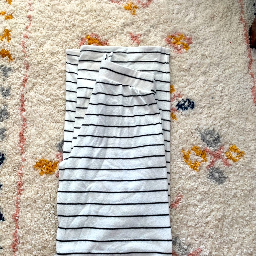 Cozy wide-leg lounge pants